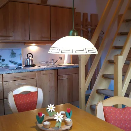 別荘 Altes Zollhaus ヴァルタースドルフ
